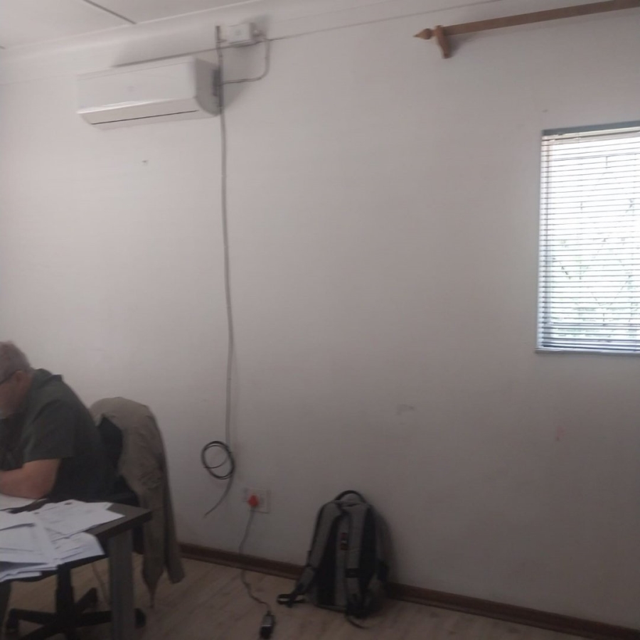 3 Bedroom Property for Sale in Kroonheuwel Free State